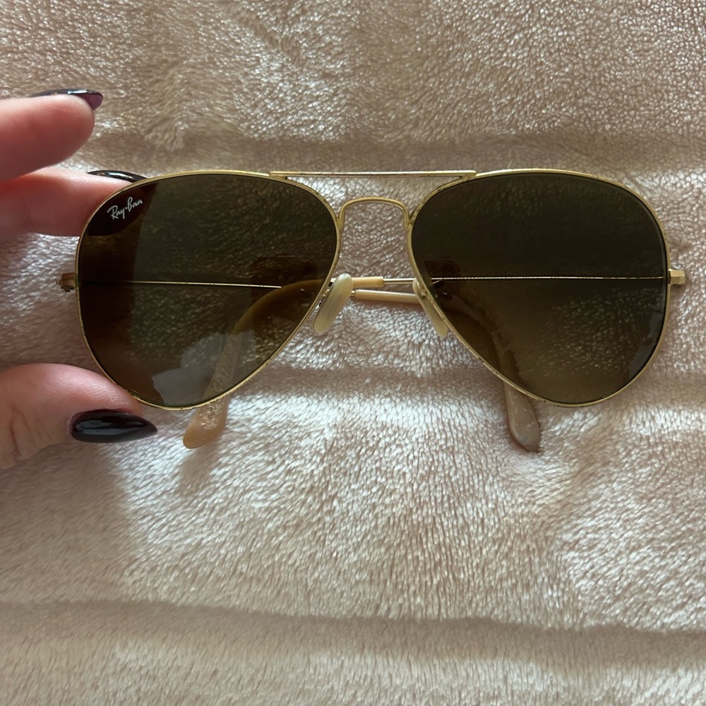 Rayban gold aviator sunglasses